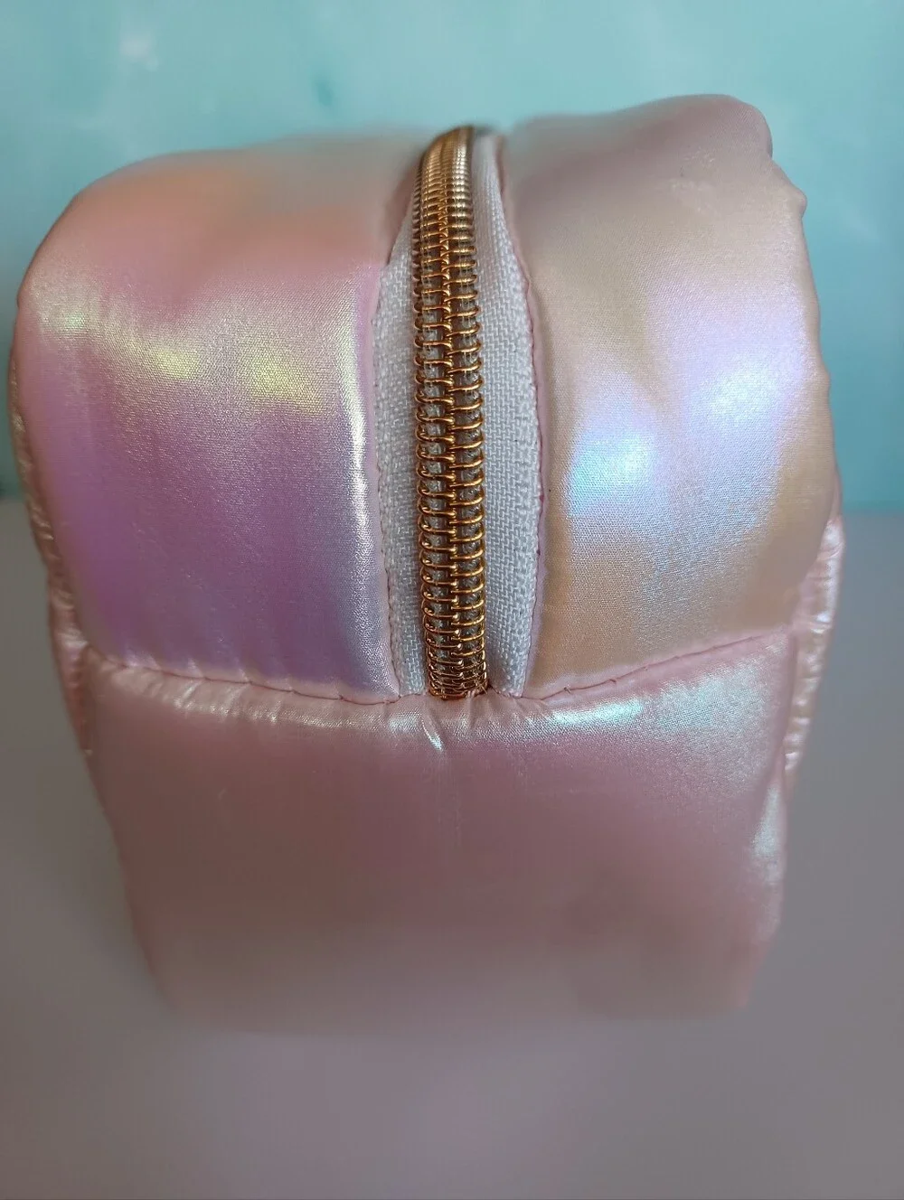 Creme Shop Disney Hollywood Holographic Pink Cosmetic Bag NWT